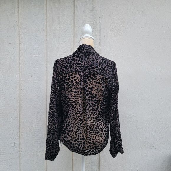 L'AGENCE Lydia Animal Print  Velvet Top Faux Wrap Silk Blend Semi Sheer Sz Med - Picture 1 of 3